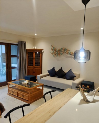 WHALE ROCK RESORT - 16