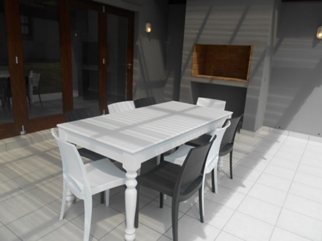 WHALE ROCK GARDENS - LONGHURST